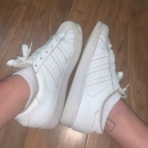 White adidas superstars